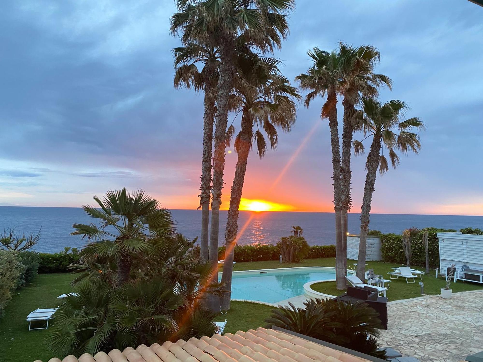 Villa Seba Sicily Аугуста Екстериор снимка